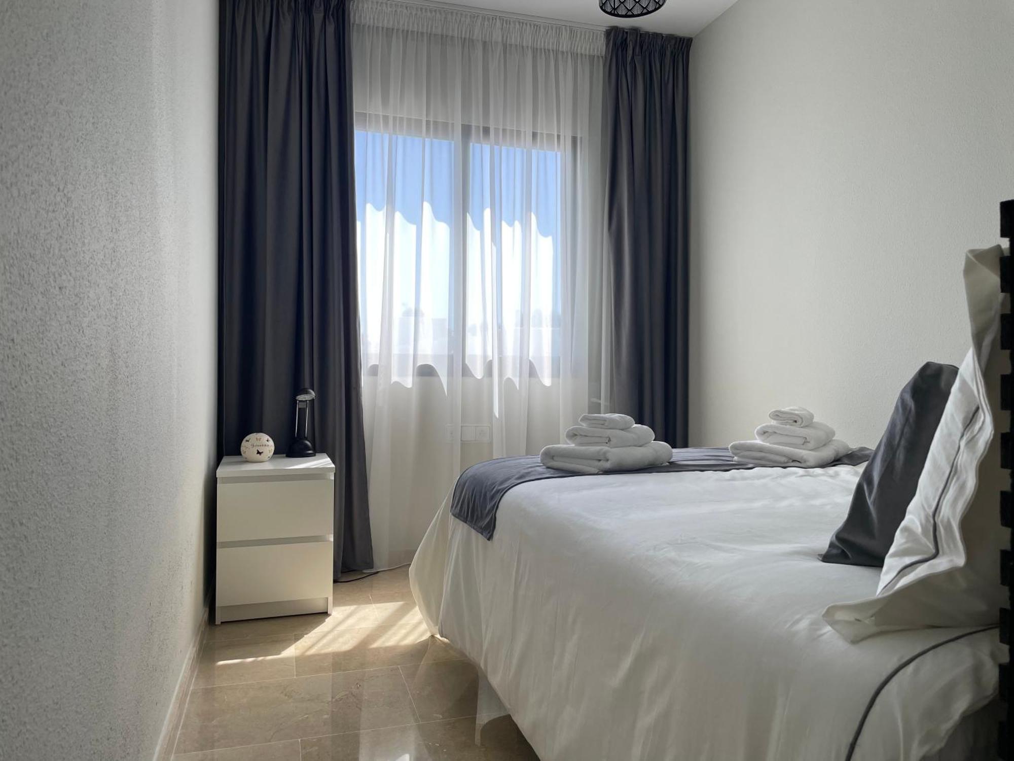 Castillo de Sabinillas Apartamento En Marina Duquesa מראה חיצוני תמונה
