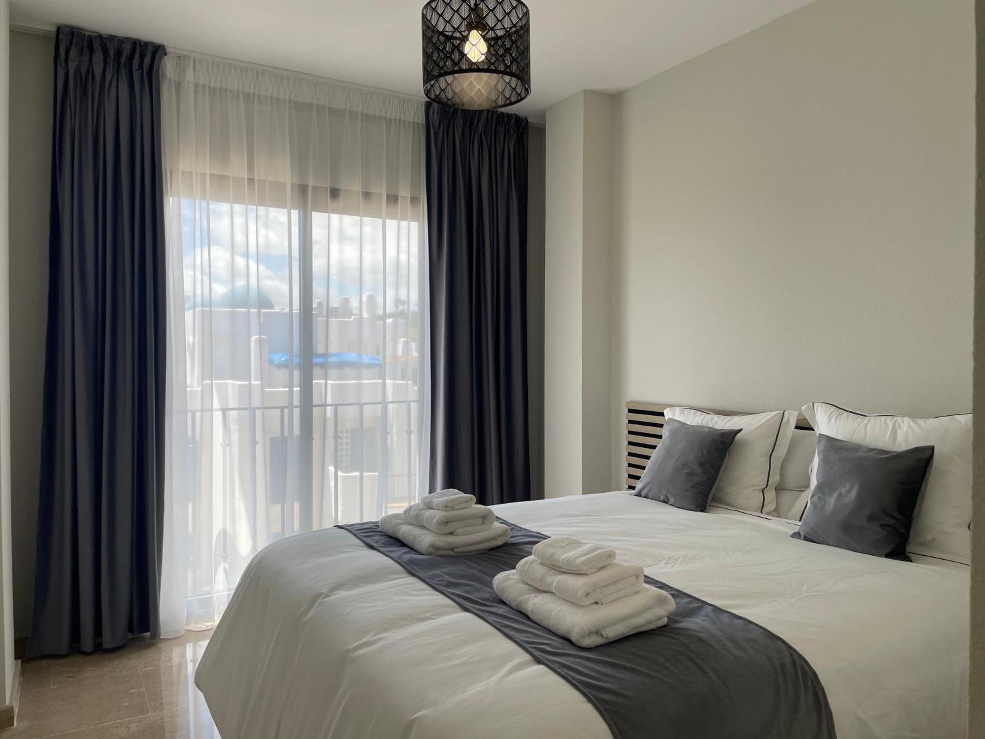 Castillo de Sabinillas Apartamento En Marina Duquesa מראה חיצוני תמונה